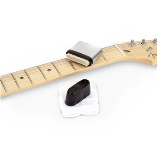 Fender Speed Slick Guitar String Cleaner, Black/Silver