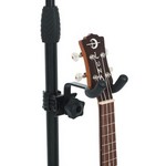 Frameworks GFWMICUKEHNGR Uke and Mandolin Hanger That Clamps on Mic Stands