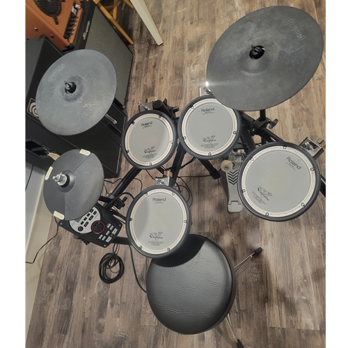 Used Roland TD-11KV Electronic Drum Kit with Kick Pedal