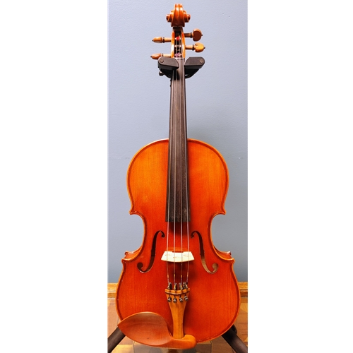 Used Eastman Galiano 3 15.5" Viola Outfit