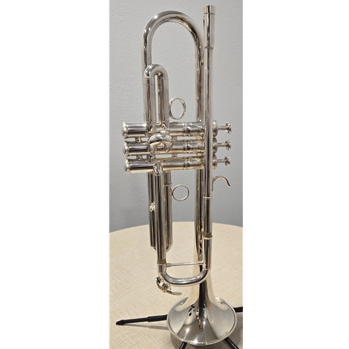 Used Yamaha YTR-8335RG Xeno Pro Bb Trumpet