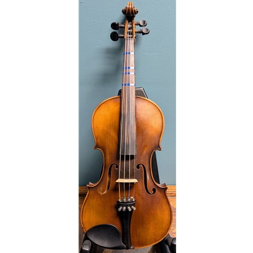 Used Suzuki Full Size Violin Outfit