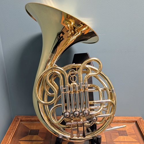 Used Eastman EFH-420 Double Horn