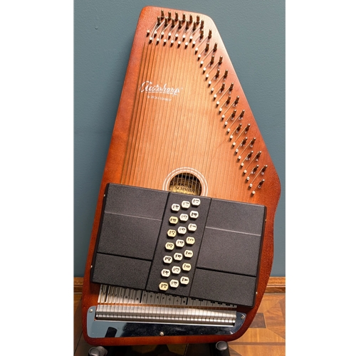 Used Oscar Schmidt 21 Chord Autoharp