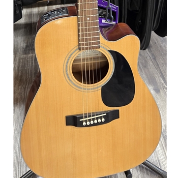 Used Takamine EG-330C Acousic Guitar